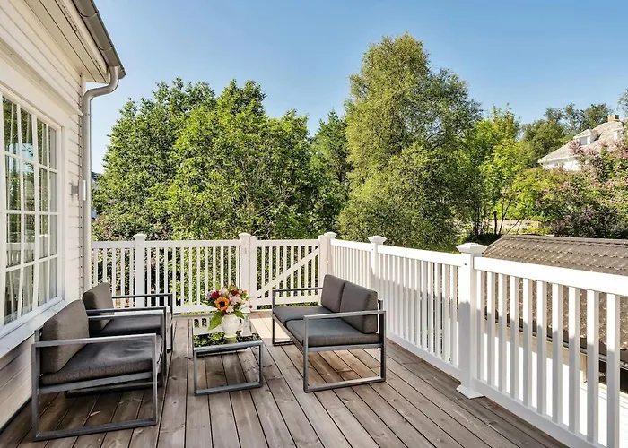 Arctic Hilltop - 5 * Tromsø